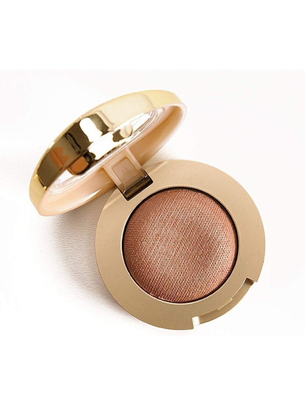 Velvety Gel Powder Eyeshadow in Cappuccino - Long-Lasting, Highly Pigmented